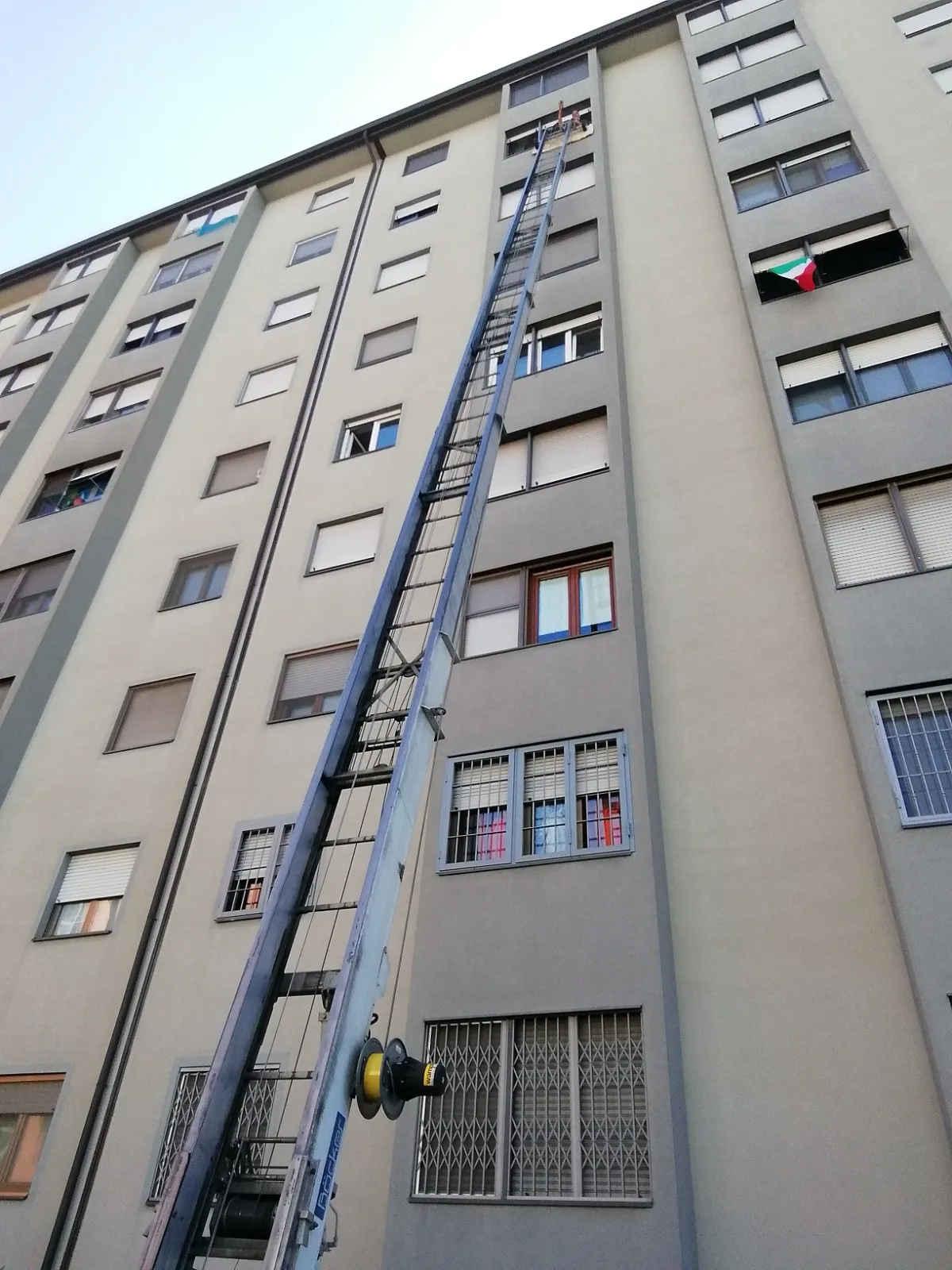 Chi è EM Sgomberi e Cosa Offre